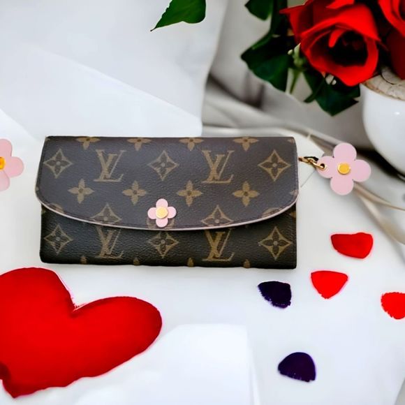 Louis Vuitton Handbags - Louis Vuitton LV Long Wallet Portefeuille Emilie M64202
